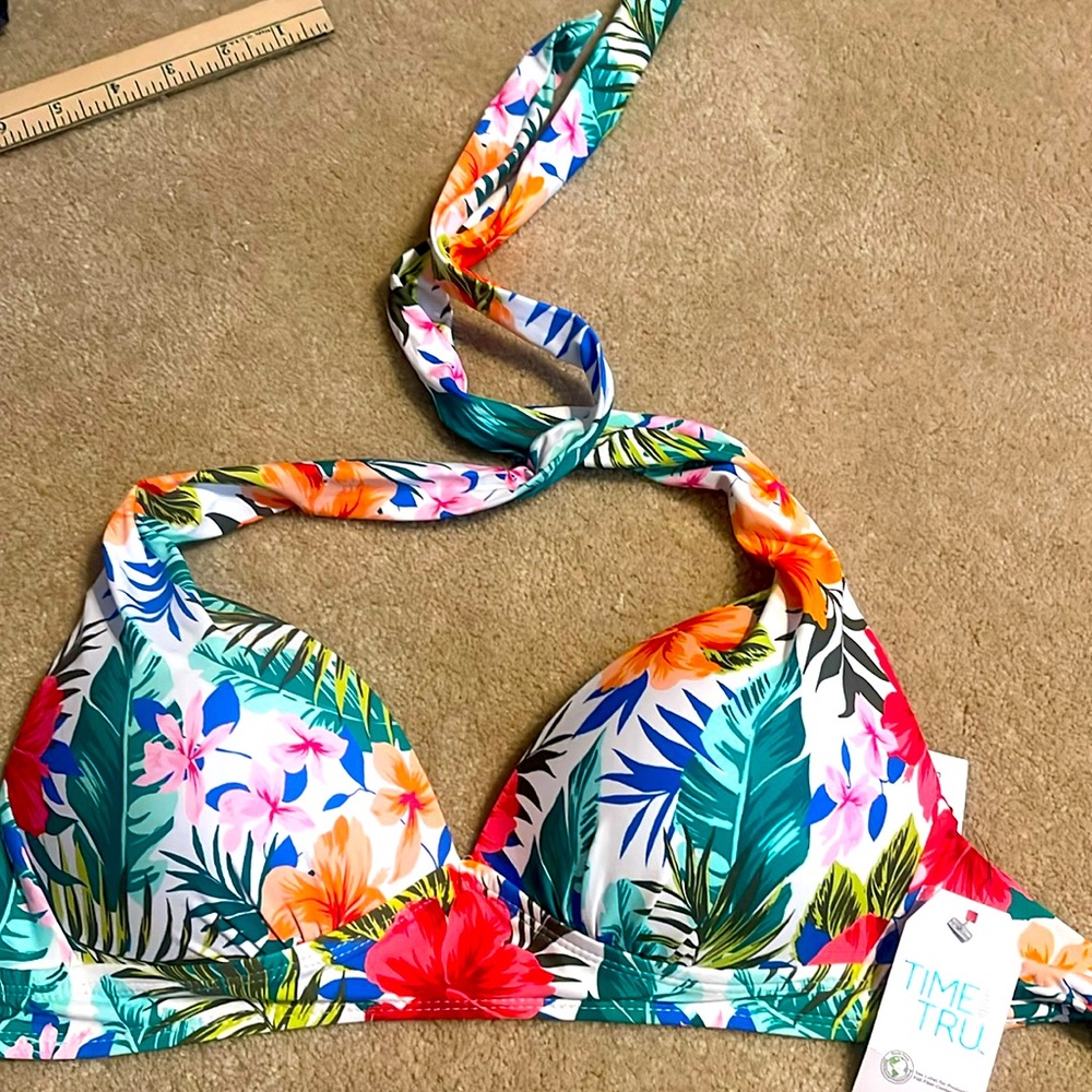 NWT BIKINI TOP FLOWERED ORINT S TIME &TRU